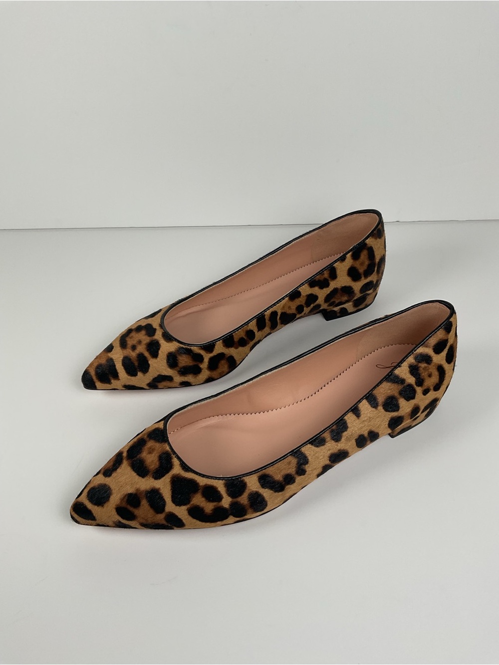 J.Crew Leopard Calf Hair Pointed Toe Flats Size 8 - Picture 3 of 11